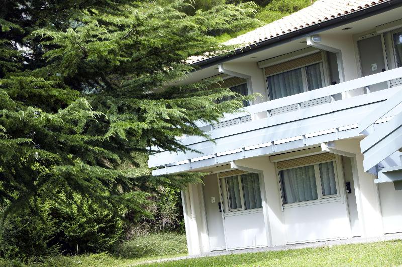 هتل Campanile Aix En Provence Ouest Jas De Bouffan