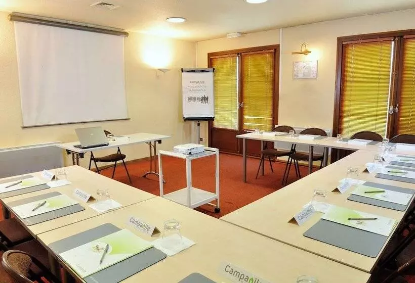 Отель Campanile Bordeaux Ouest Le Bouscat