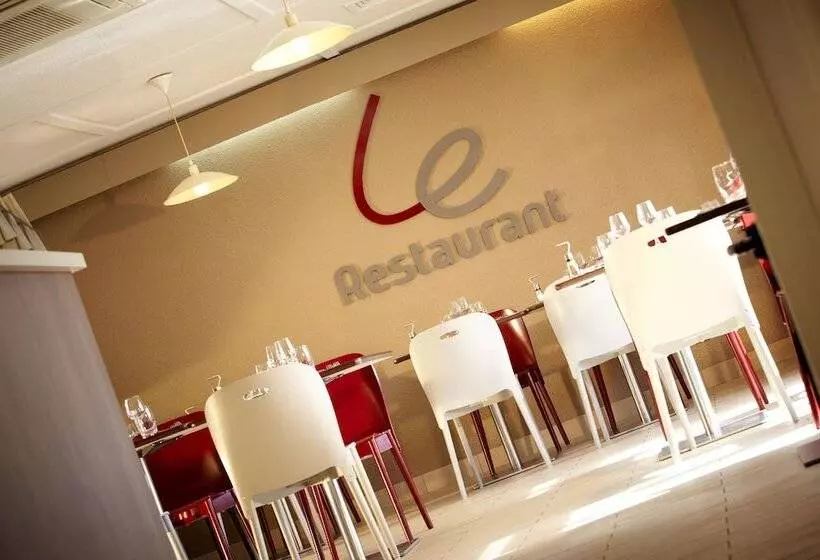 Отель Campanile Bordeaux Ouest Le Bouscat