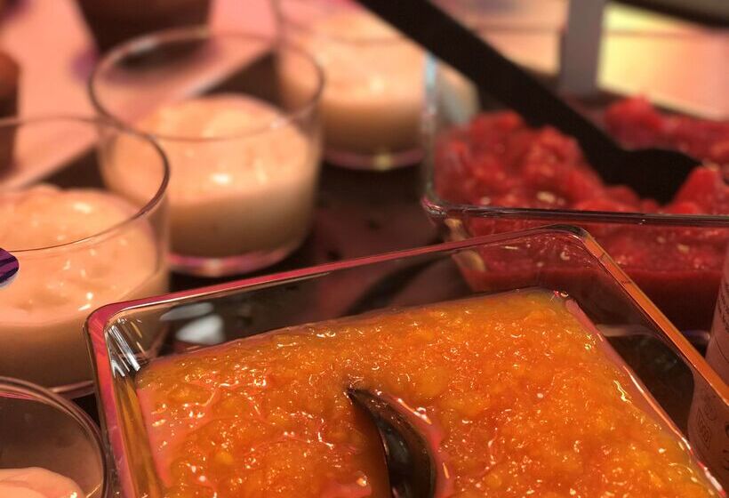 هتل Campanile Brest Gouesnou Aeroport