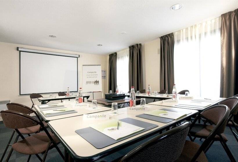هتل Campanile Brest Gouesnou Aeroport