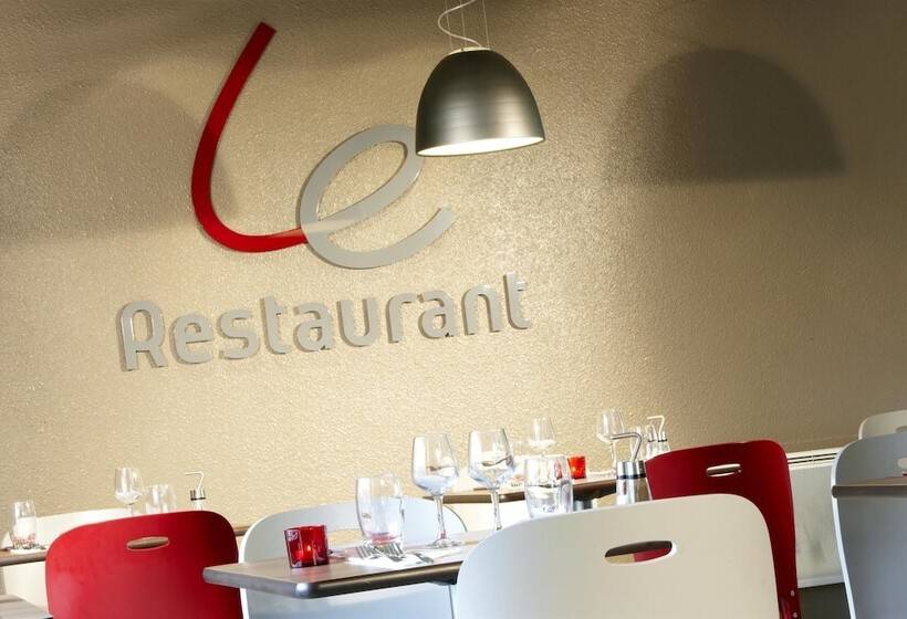 هتل Campanile Brest Gouesnou Aeroport