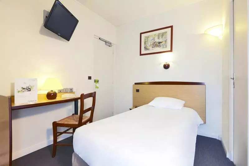 ホテル Campanile Paris 15 Tour Eiffel