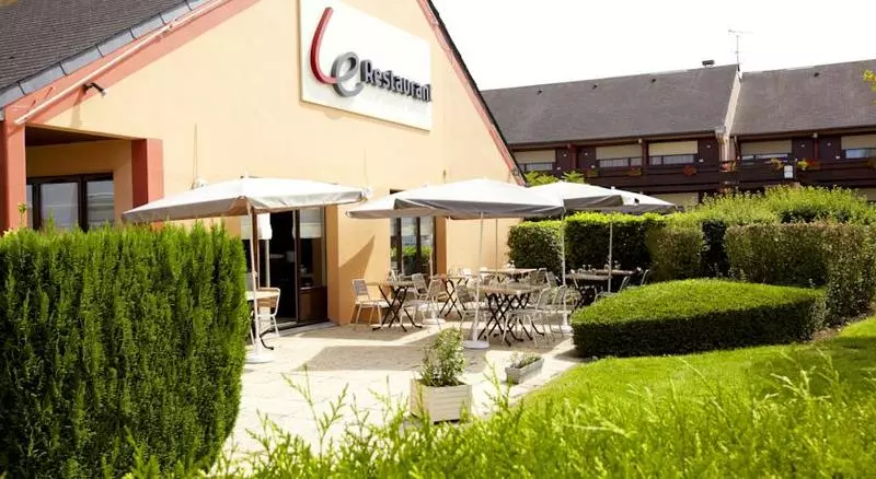 호텔 Campanile Rouen Nord Barentin