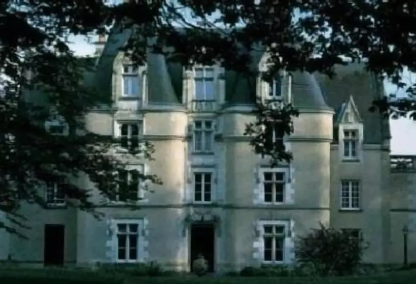 ホテル The Originals Château De Perigny