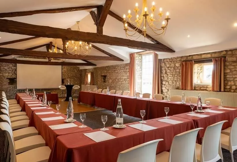 ホテル The Originals Château De Perigny