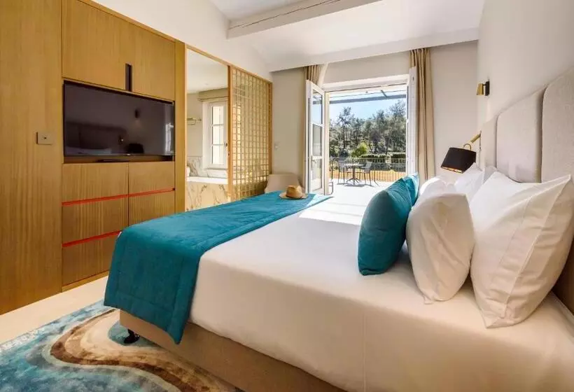 Hotel Domaine De Valmouriane