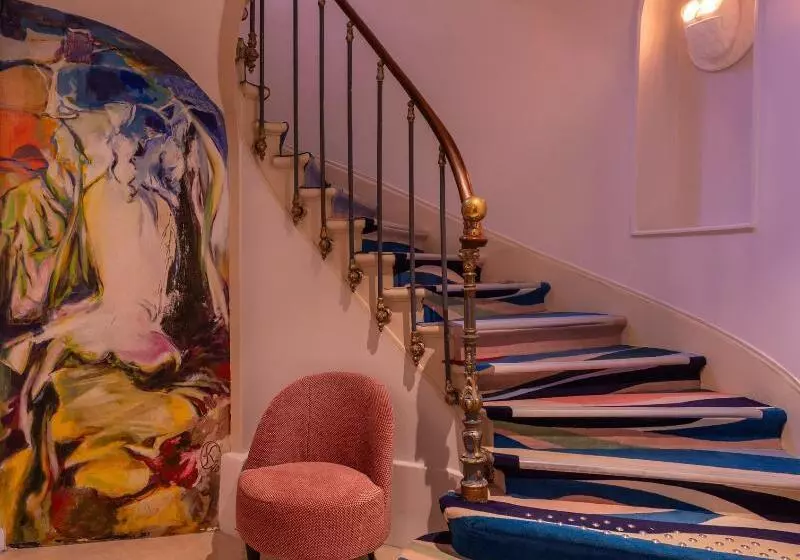 هتل Hôtel Edouard 6 By Malone