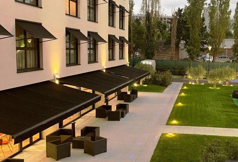 Hotel Hôtel Forest Hill Meudon Velizy