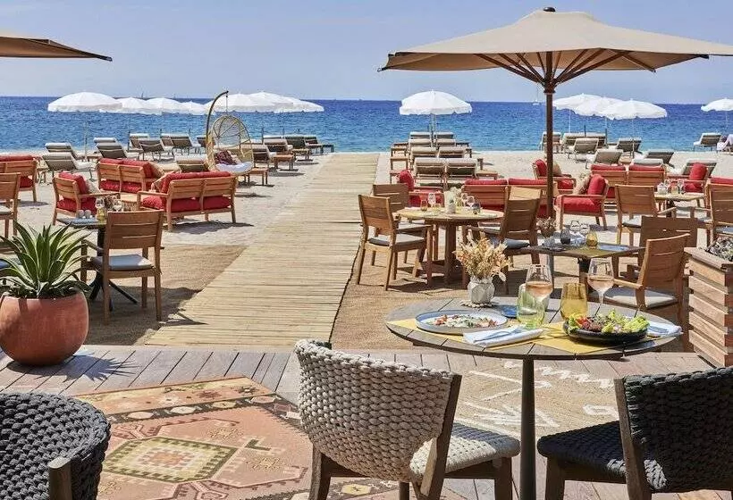 בית מלון כפרי Hôtel Barrière Le Gray D Albion