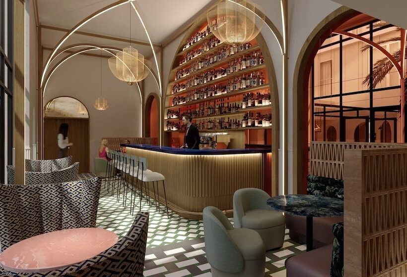 هتل Grand Coeur Latin