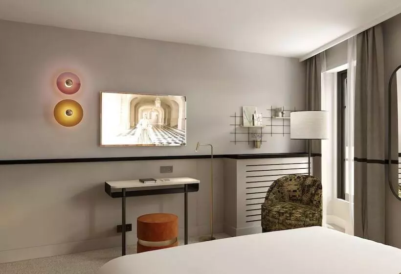 ホテル Grand Coeur Latin