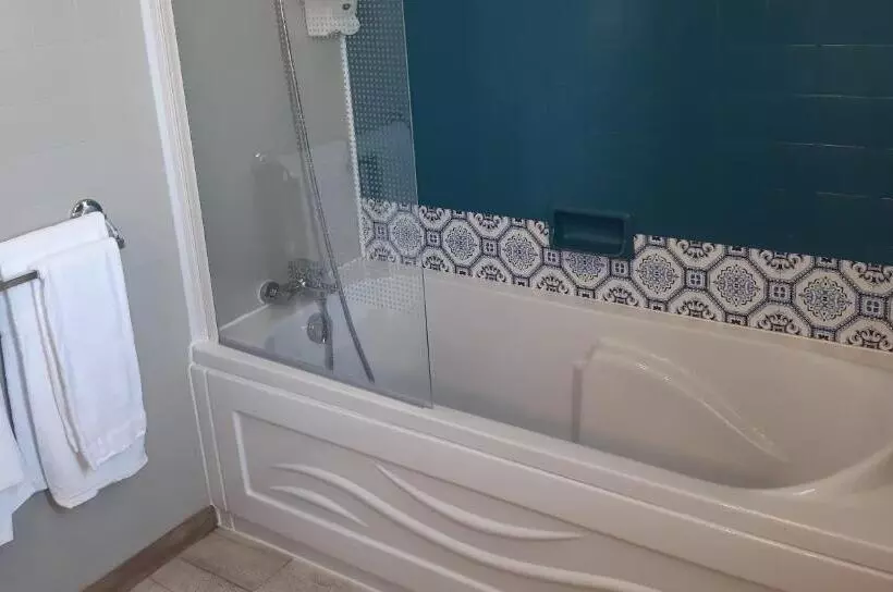 هتل Hôtel Ker Noyal Quiberon Plage