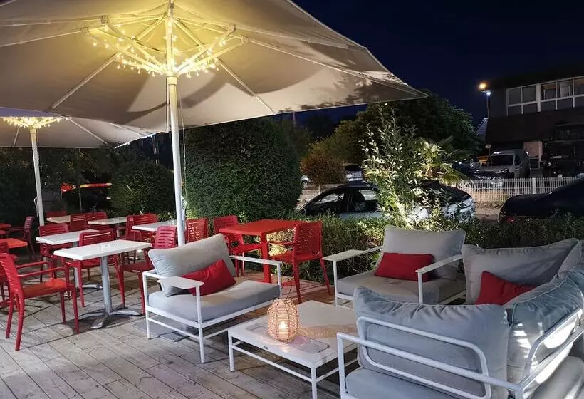 B&b Hotel Bordeaux Mérignac Cadera Aéroport