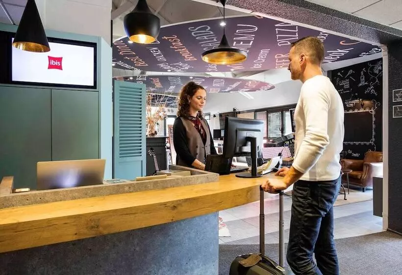 B&b Hotel Bordeaux Mérignac Cadera Aéroport