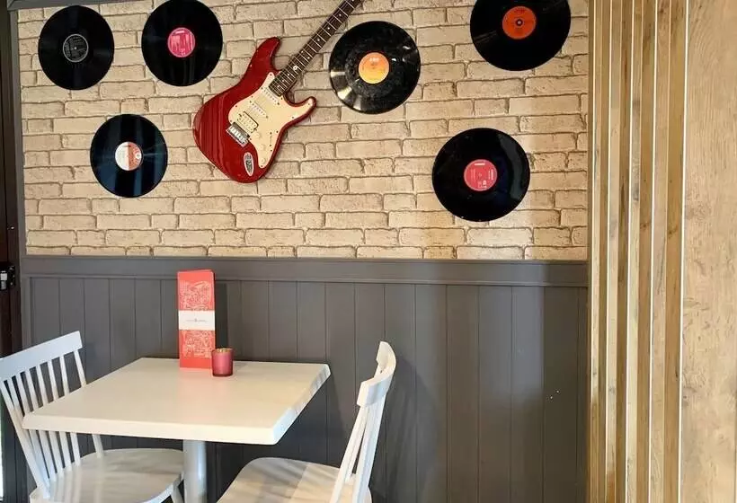 B&b Hotel Bordeaux Mérignac Cadera Aéroport