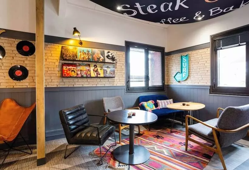 B&b Hotel Bordeaux Mérignac Cadera Aéroport