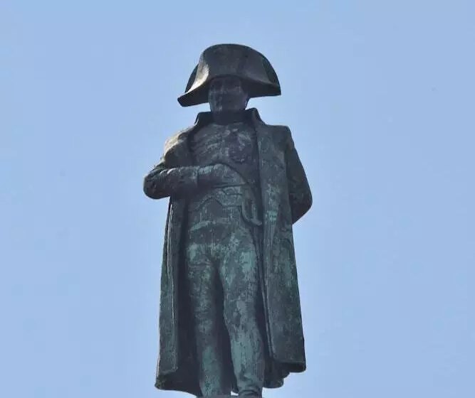 B&b Hotel Boulogne Sur Mer Centre Les Ports