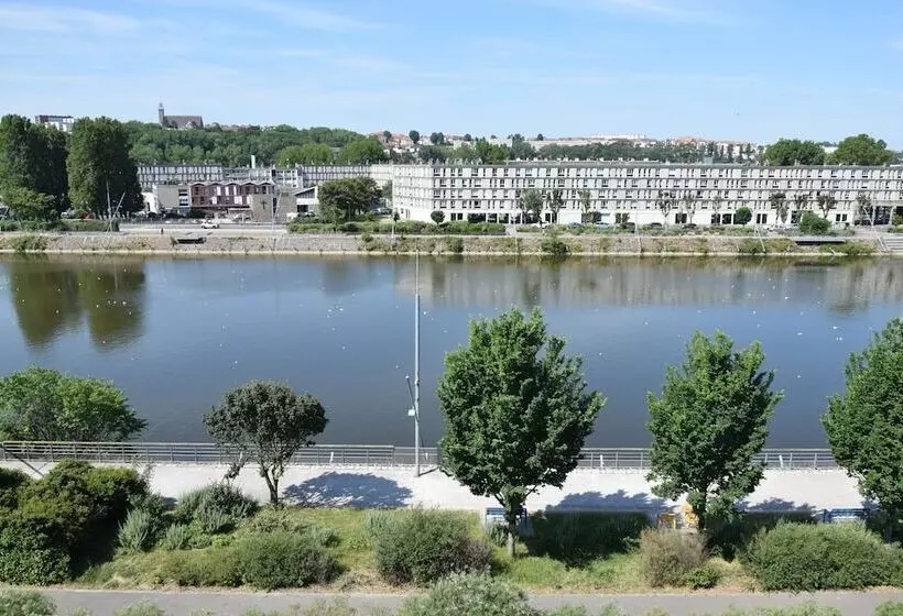 B&b Hotel Boulogne Sur Mer Centre Les Ports