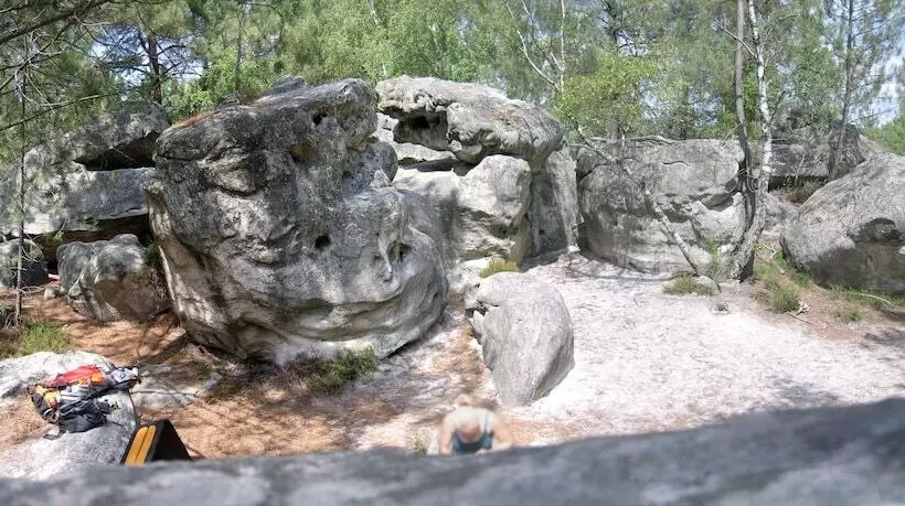 هتل Ibis Château De Fontainebleau