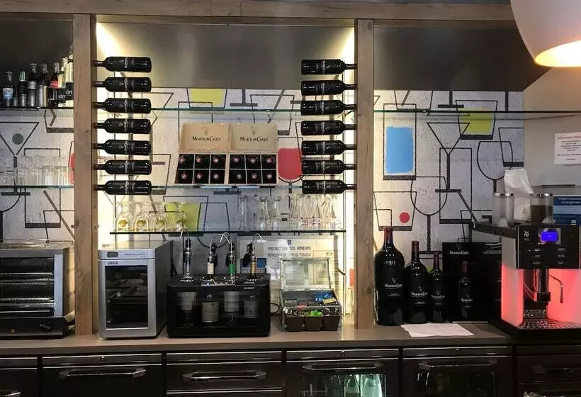 Отель Ibis Paris Creteil