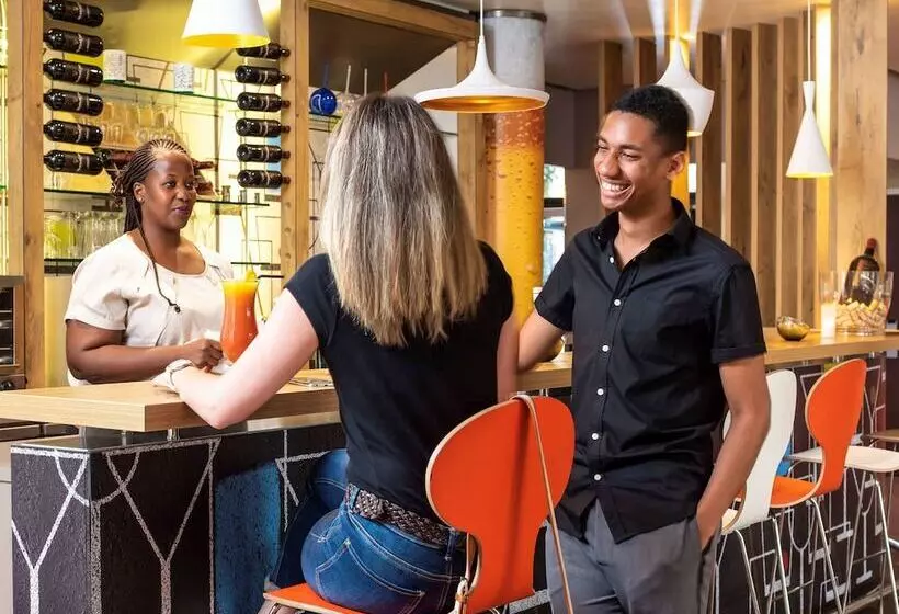 Отель Ibis Paris Creteil