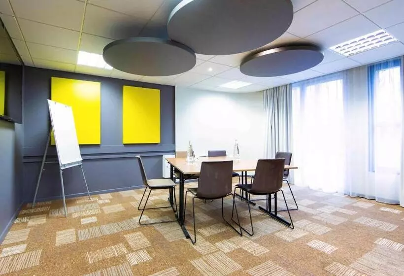 ホテル Ibis Mulhouse Centre Filature