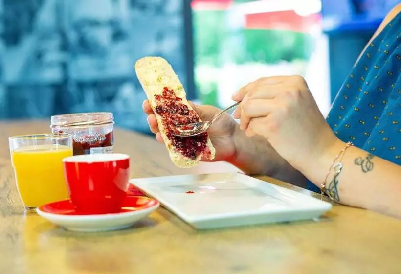 ホテル Ibis Mulhouse Centre Filature