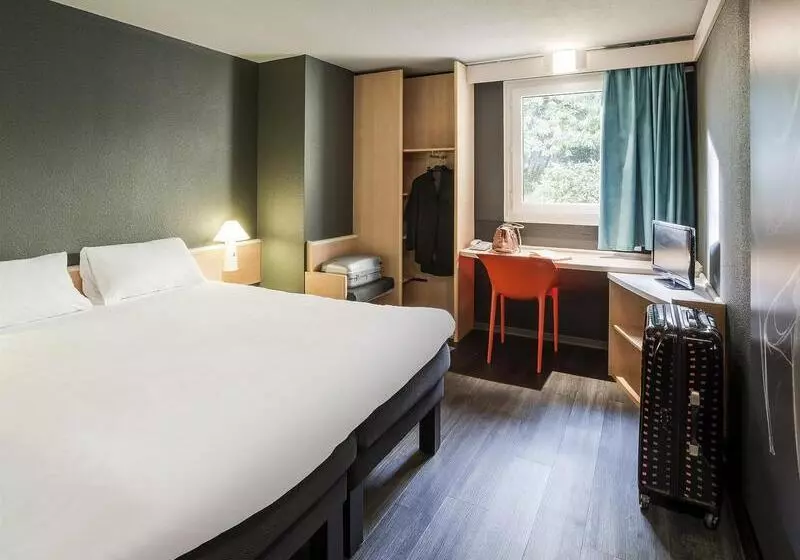 هتل Ibis Rennes Cesson