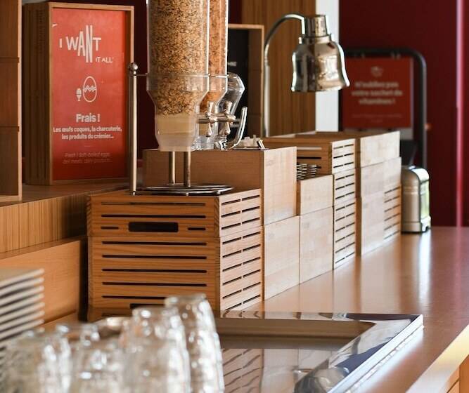 فندق Ibis Saintes