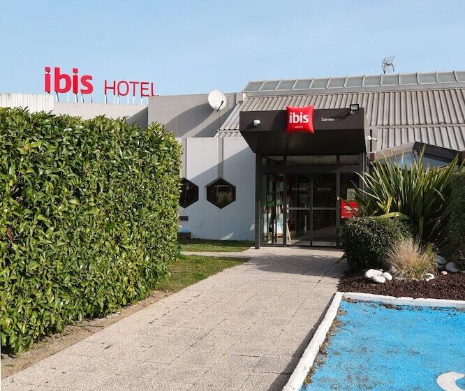 فندق Ibis Saintes