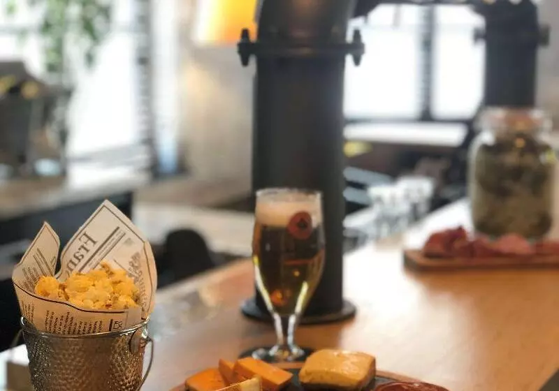 فندق Ibis Saintomer Centre