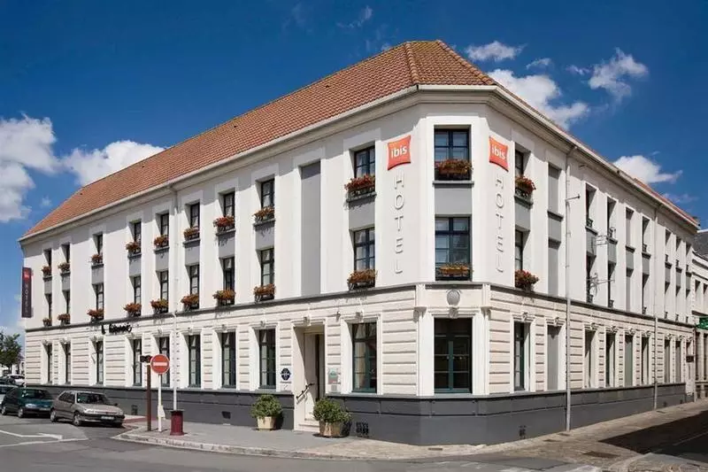 فندق Ibis Saintomer Centre