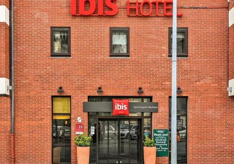 Hotel Ibis Saintquentin Basilique