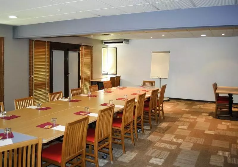 酒店 Ibis Salon De Provence