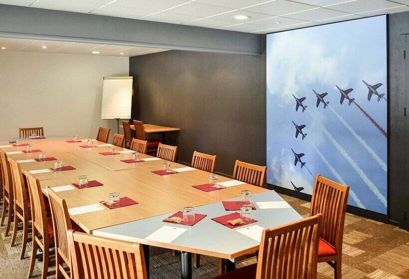 酒店 Ibis Salon De Provence