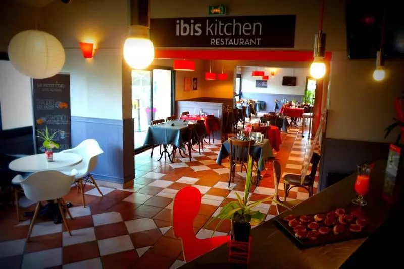 فندق Ibis Tours Sud