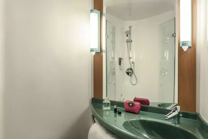 فندق Ibis Tours Sud