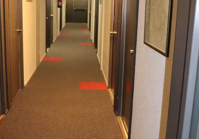 Отель Inn Design Moutiers