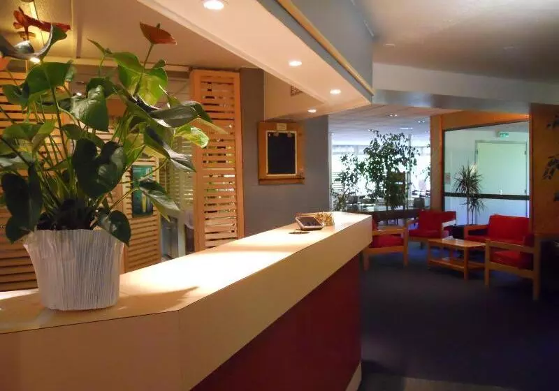 Отель Inn Design Moutiers