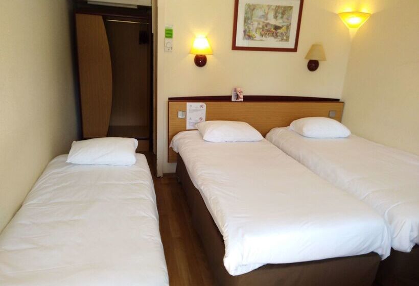 Отель Kyriad Direct Marseille Ouest Martigues