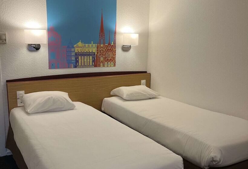 Отель Kyriad Direct Marseille Ouest Martigues