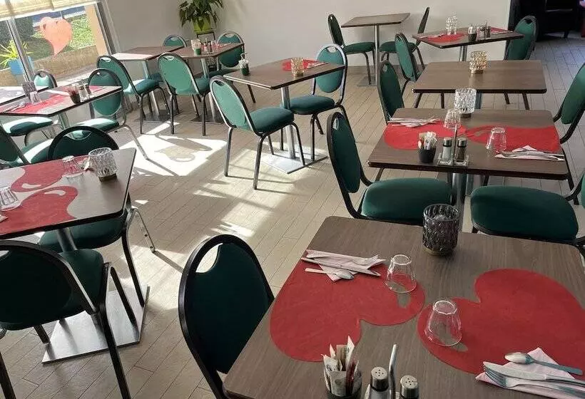 Hotel Kyriad Direct Marseille Ouest  Martigues