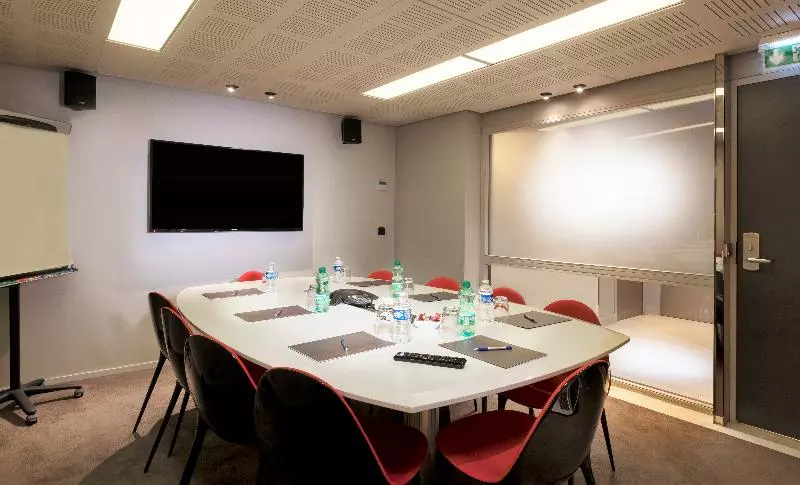 هتل Libertel Gare De L'est Francais