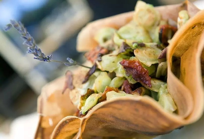 فندق Logis Le Printemps Hôtel Restaurant Montélimar