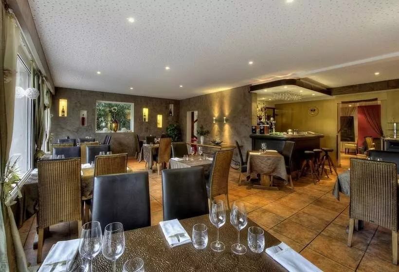 فندق Logis Le Printemps Hôtel Restaurant Montélimar