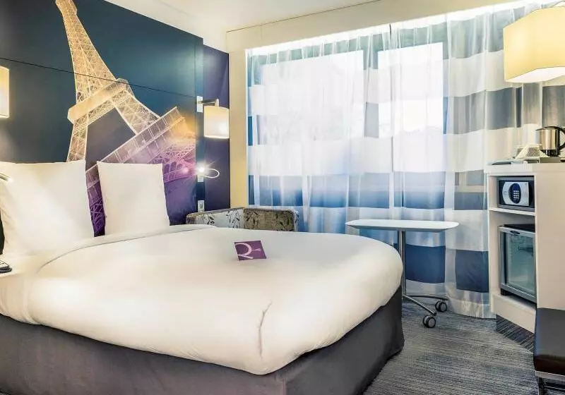 ホテル Mercure Paris Centre Tour Eiffel