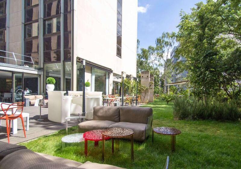 هتل Mercure Paris Centre Tour Eiffel