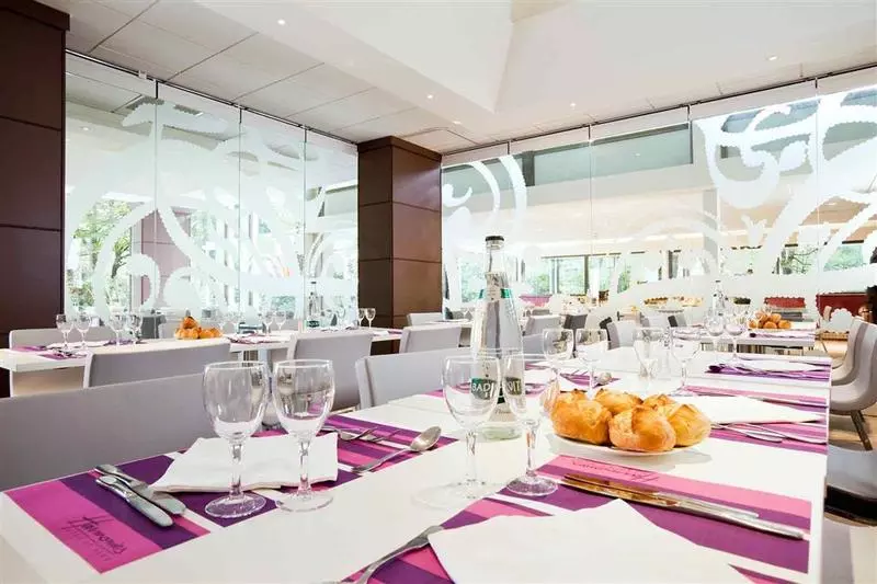 ホテル Mercure Paris Centre Tour Eiffel