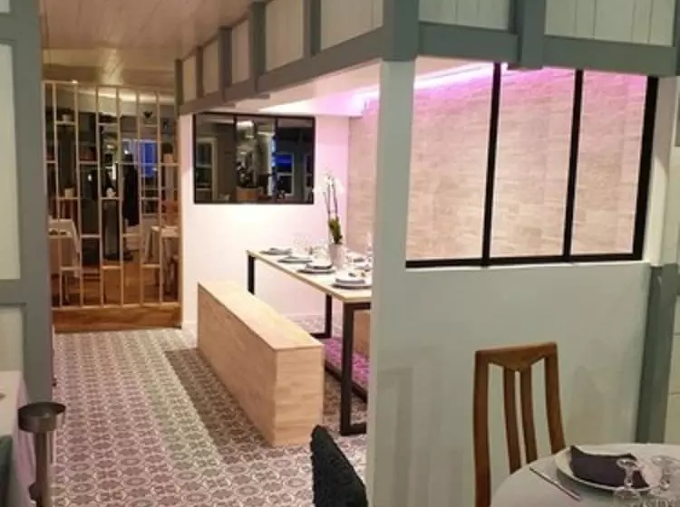 モーテル La Chaumière Du Bois